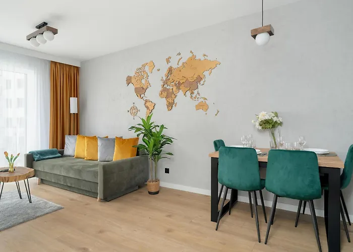 Spacious Apartments With Parking & Balcony In Poznan By Noclegi Renters